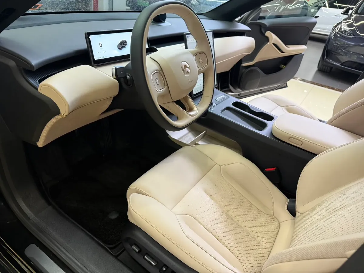 2024 NIO ET5T BEV 75KWH,autocango,china used car exporter,china ev exporter,chinese used car exporter,chinese used ev exporter