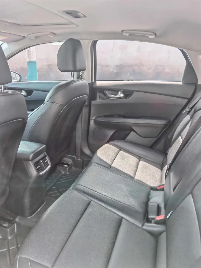 2020 Kia K3 1.5L 115HP L4 CVT,autocango,china used car exporter,china ev exporter,chinese used car exporter,chinese used ev exporter