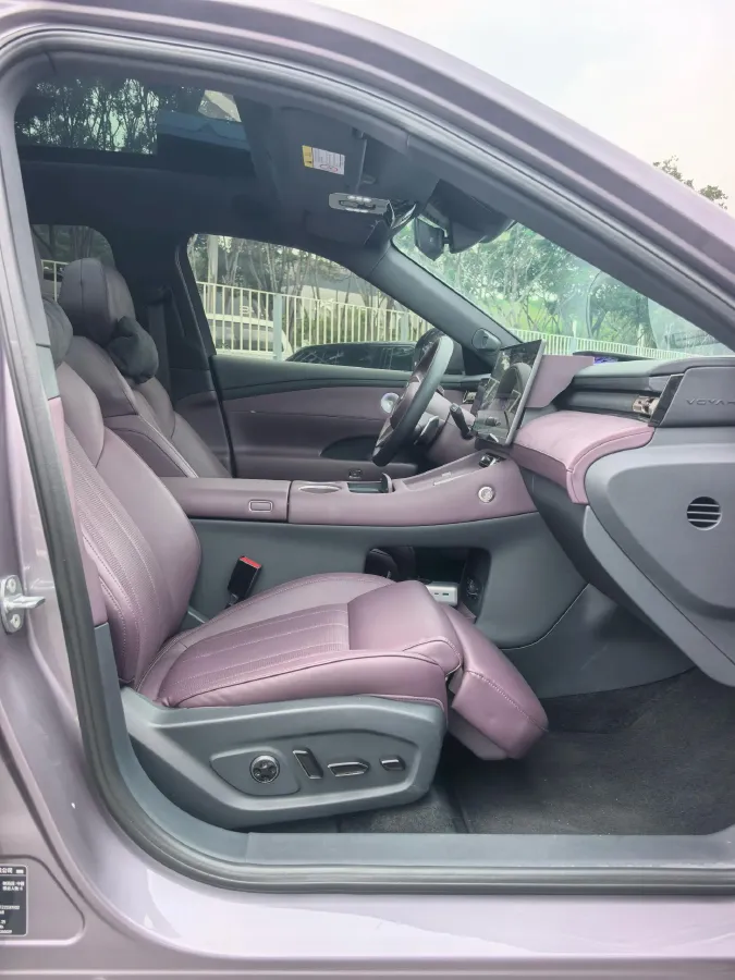 2025 Voyah FREE REEV 129HP REEV,autocango,china used car exporter,china ev exporter,chinese used car exporter,chinese used ev exporter