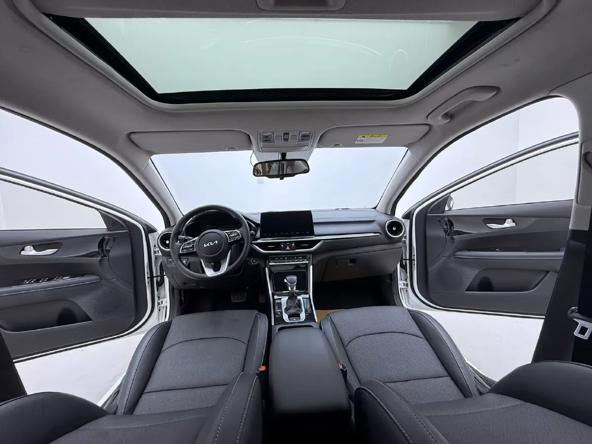 2021 Kia K3 1.5L 115HP L4 CVT,autocango,china used car exporter,china ev exporter,chinese used car exporter,chinese used ev exporter