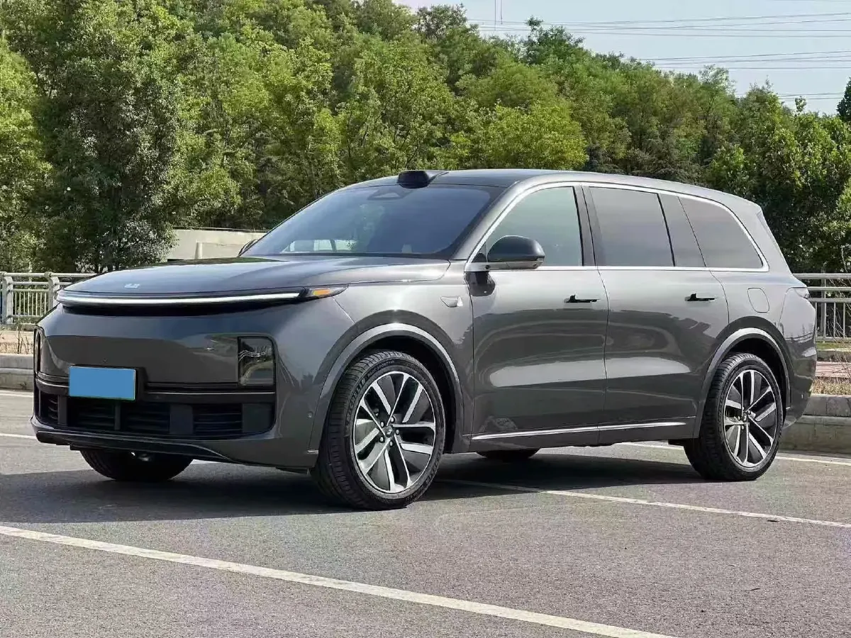 2022 Li L9 Range Extended 154HP REEV 42.6KWH,autocango,china used car exporter,china ev exporter,chinese used car exporter,chinese used ev exporter