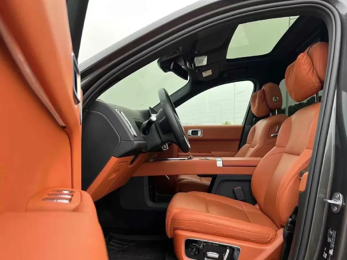 2022 Li L9 Range Extended 154HP REEV 42.6KWH,autocango,china used car exporter,china ev exporter,chinese used car exporter,chinese used ev exporter