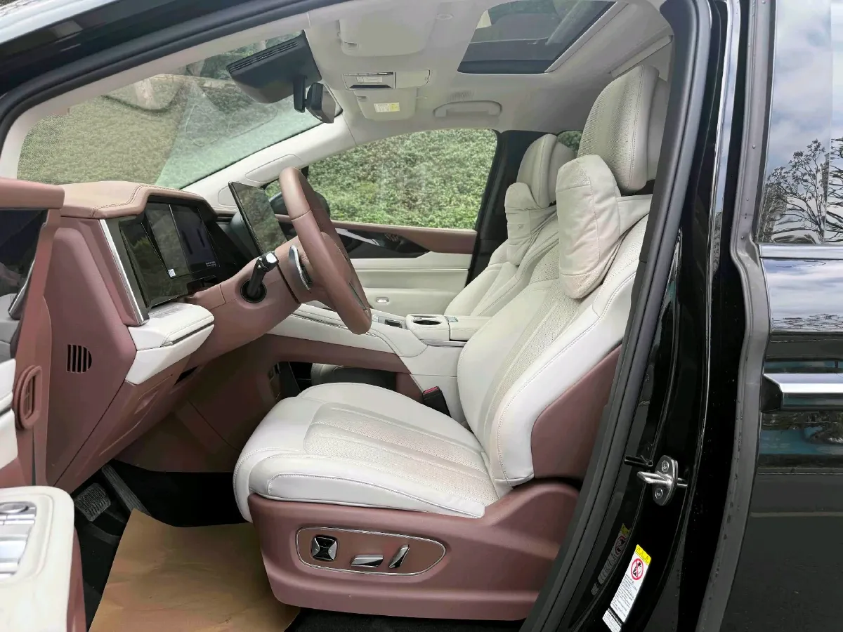 2025 BYD Xia 1.5T 156HP L4 E-CVT PHEV 36.6KWH,autocango,china used car exporter,china ev exporter,chinese used car exporter,chinese used ev exporter