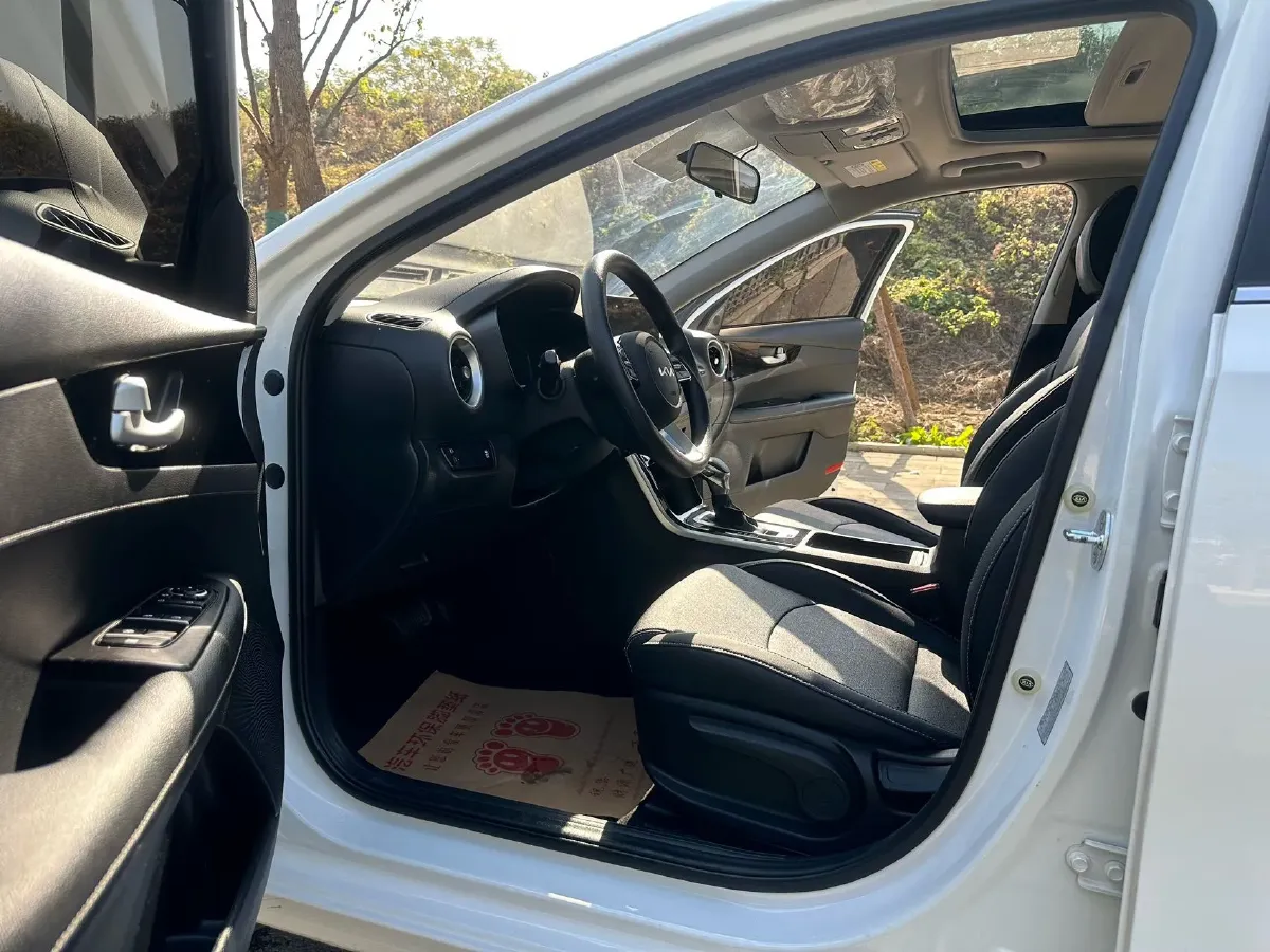 2021 Kia K3 1.5L 115HP L4 CVT,autocango,china used car exporter,china ev exporter,chinese used car exporter,chinese used ev exporter