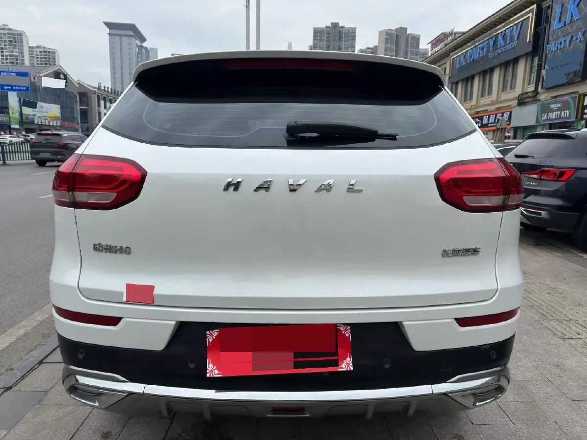 2021 Haval H6 1.5T 169HP L4 7DCT,autocango,china used car exporter,china ev exporter,chinese used car exporter,chinese used ev exporter