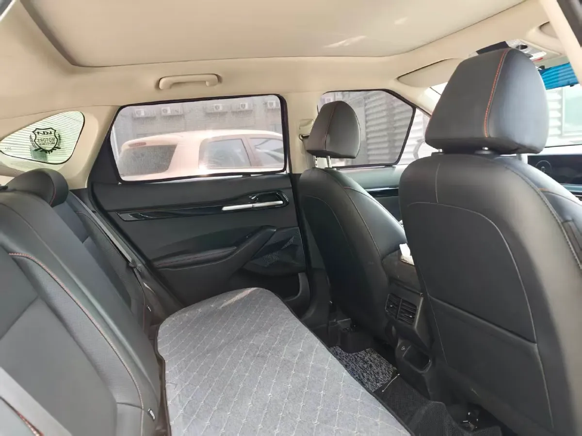 2023 Kia Seltos 1.5L 115HP L4 CVT,autocango,china used car exporter,china ev exporter,chinese used car exporter,chinese used ev exporter