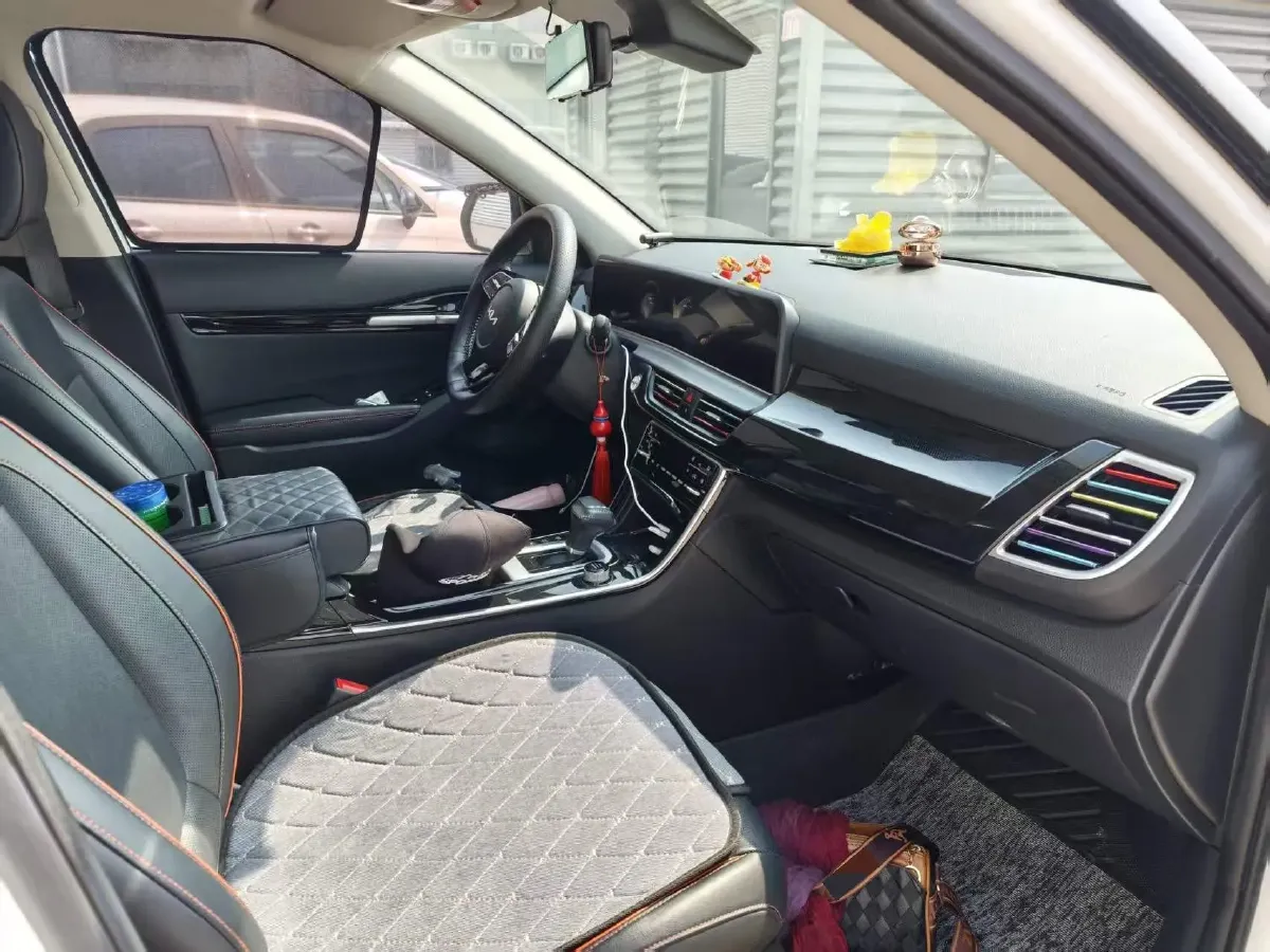 2023 Kia Seltos 1.5L 115HP L4 CVT,autocango,china used car exporter,china ev exporter,chinese used car exporter,chinese used ev exporter