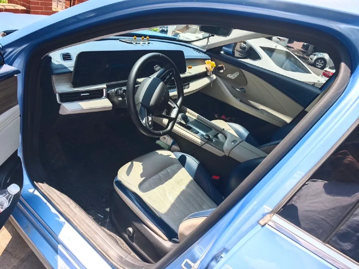 2022 Chery Arrizo 8 1.6T 197HP L4 7DCT,autocango,china used car exporter,china ev exporter,chinese used car exporter,chinese used ev exporter