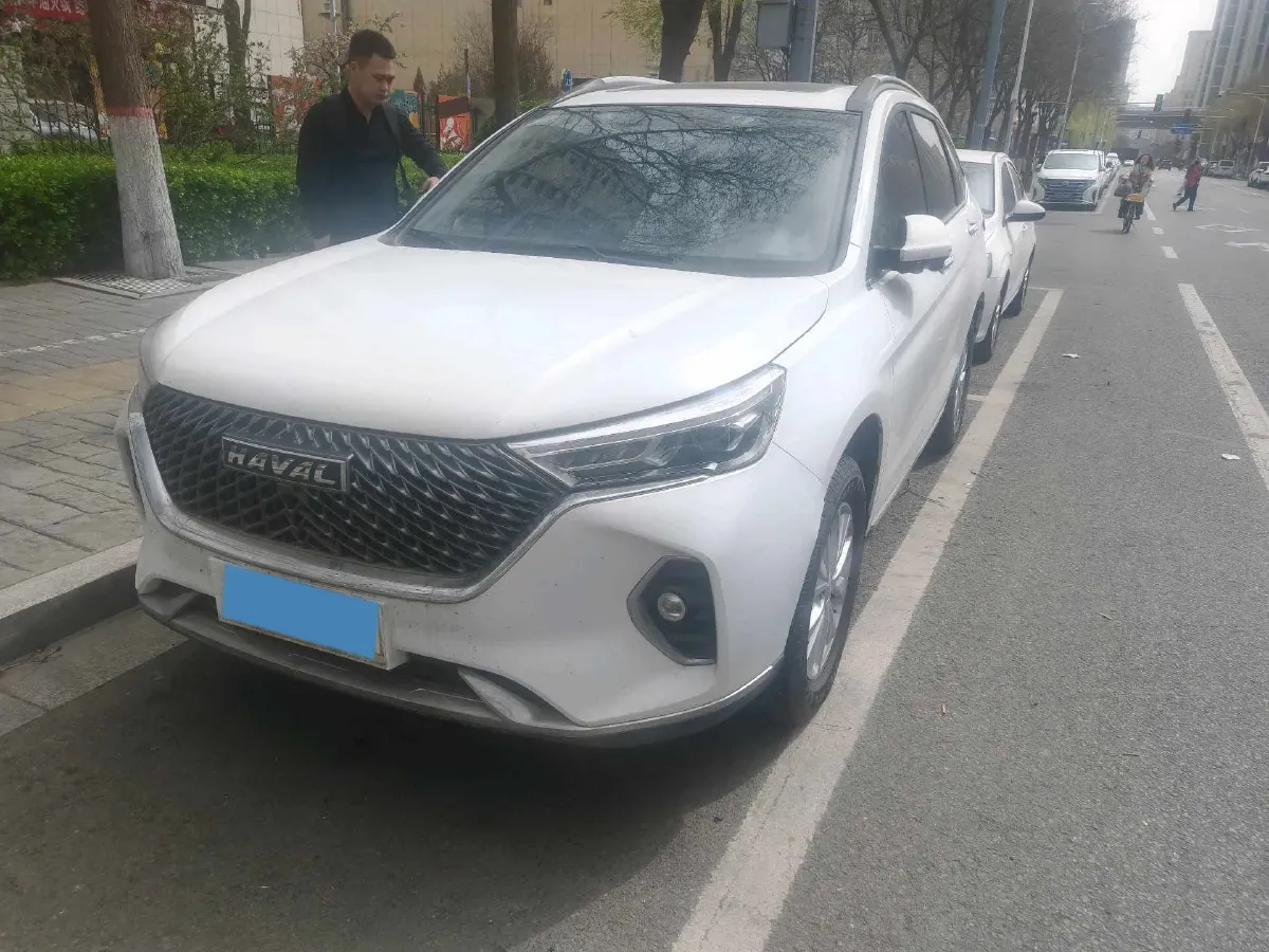 2021 Haval M6 1.5T 150HP L4 7DCT,autocango,china used car exporter,china ev exporter,chinese used car exporter,chinese used ev exporter