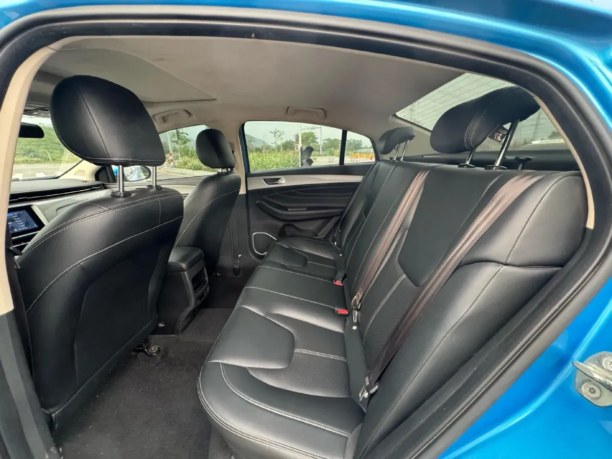 2019 Chery Arrizo 5 1.5L 116HP L4 5MT,autocango,china used car exporter,china ev exporter,chinese used car exporter,chinese used ev exporter