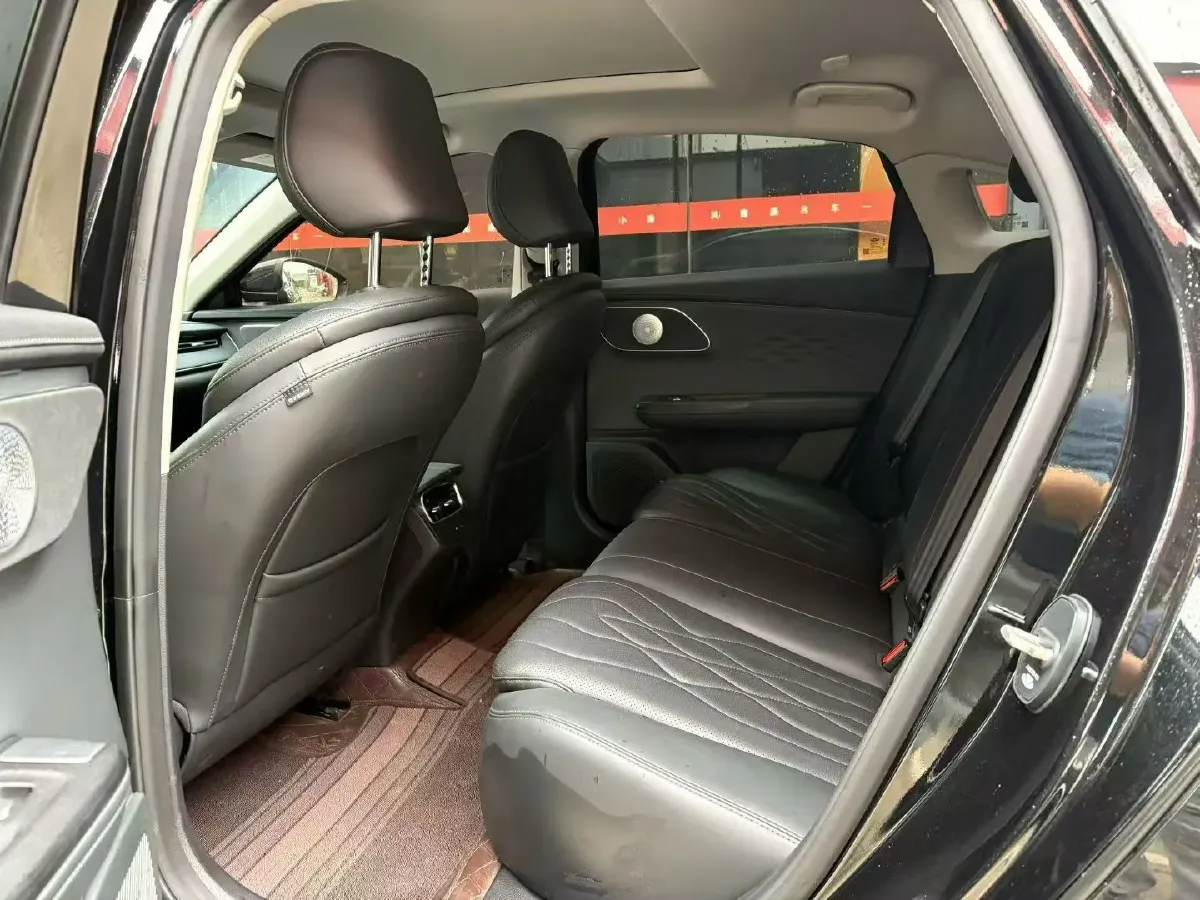 2025 Fulwin FulwinA8L 1.5T 156HP L4 1DHT PHEV 18.67KWH,autocango,china used car exporter,china ev exporter,chinese used car exporter,chinese used ev exporter