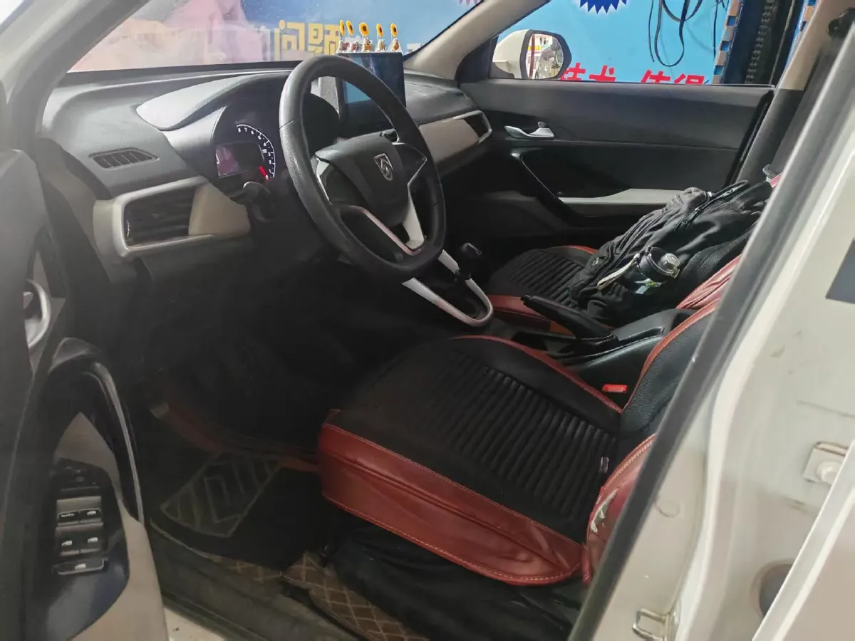 2019 BaoJun 510 1.5L 112HP L4 6MT,autocango,china used car exporter,china ev exporter,chinese used car exporter,chinese used ev exporter