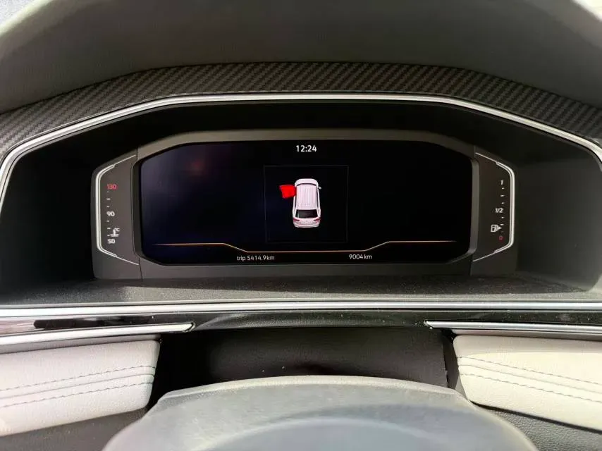 2024 Volkswagen Tiguan L 2.0T 186HP L4 7DCT,autocango,china used car exporter,china ev exporter,chinese used car exporter,chinese used ev exporter