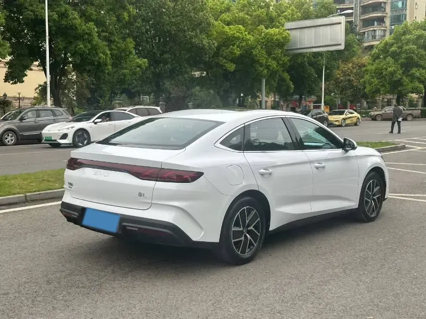 2024 GAC Trumpchi Empow 1.5T 177HP L4 7DCT,autocango,china used car exporter,china ev exporter,chinese used car exporter,chinese used ev exporter