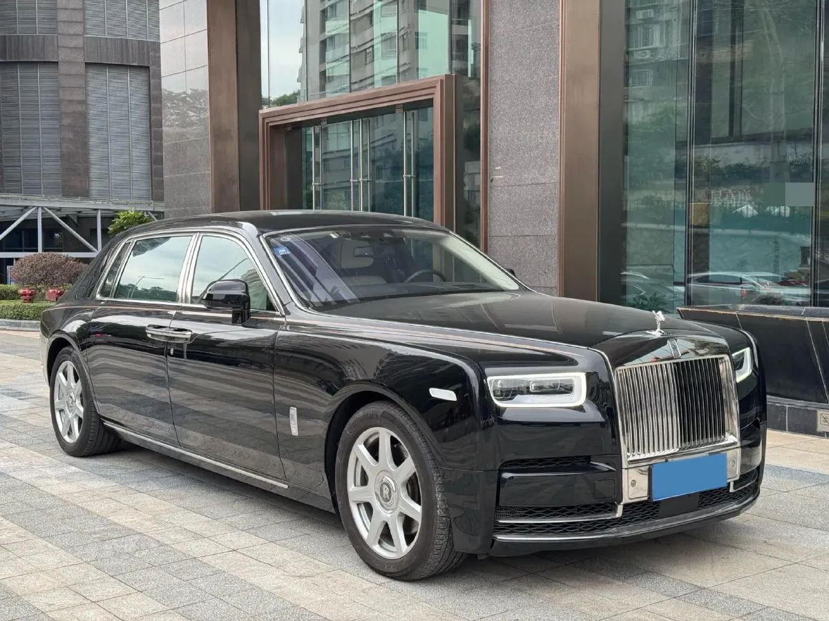 2018 Rolls-Royce Phantom 6.7T 571HP V12 8AT,autocango,china used car exporter,china ev exporter,chinese used car exporter,chinese used ev exporter