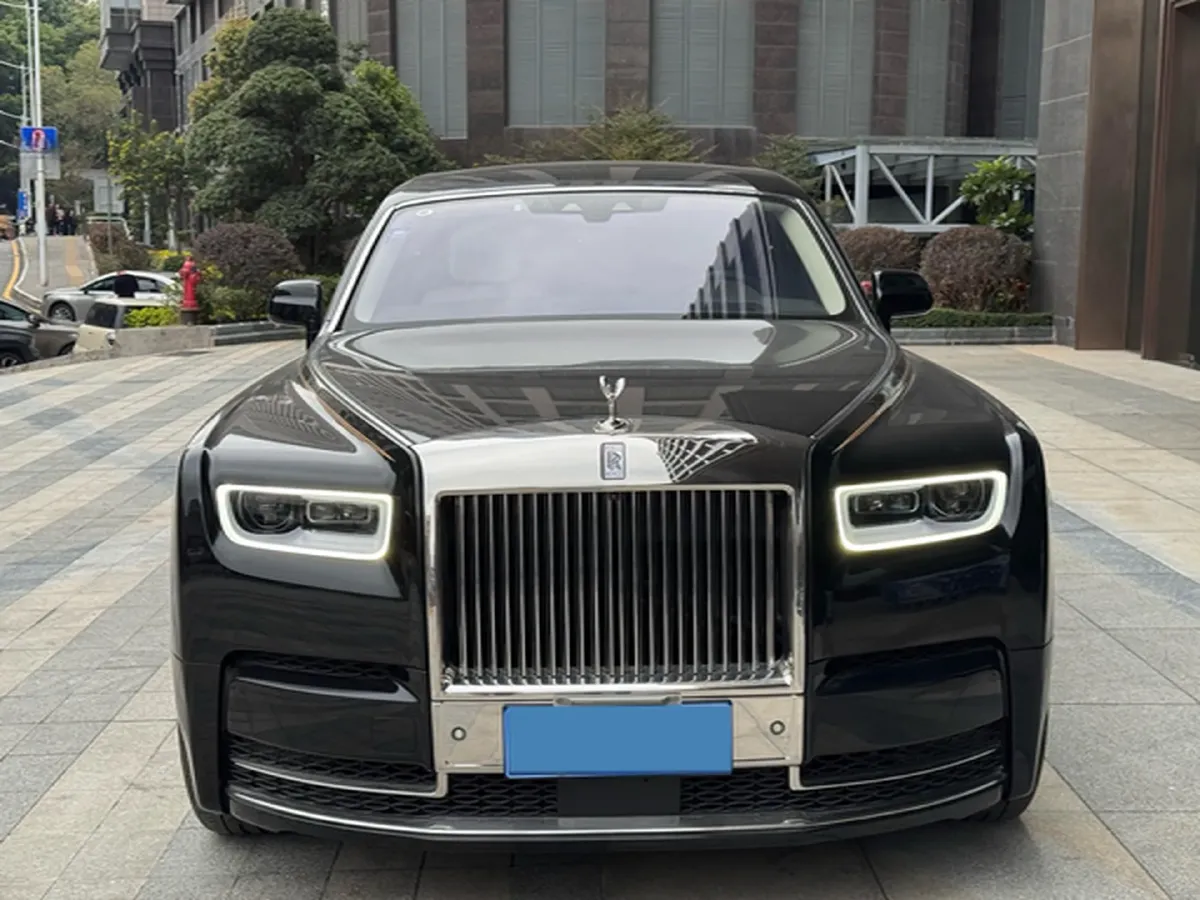 2018 Rolls-Royce Phantom 6.7T 571HP V12 8AT,autocango,china used car exporter,china ev exporter,chinese used car exporter,chinese used ev exporter