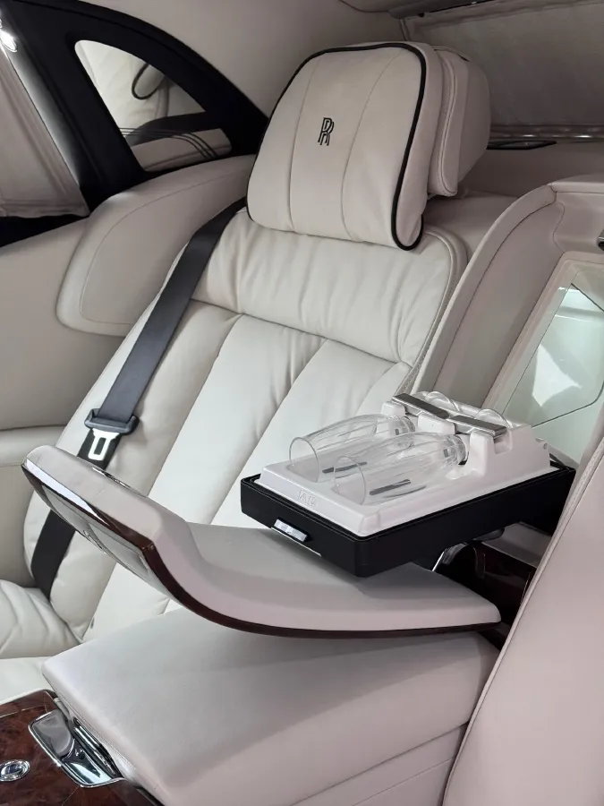 2018 Rolls-Royce Phantom 6.7T 571HP V12 8AT,autocango,china used car exporter,china ev exporter,chinese used car exporter,chinese used ev exporter