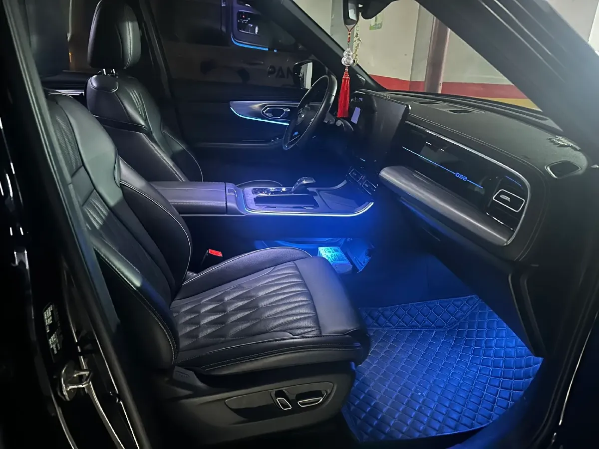 2022 GAC Trumpchi GS8 2.0T 252HP L4 8AT,autocango,china used car exporter,china ev exporter,chinese used car exporter,chinese used ev exporter