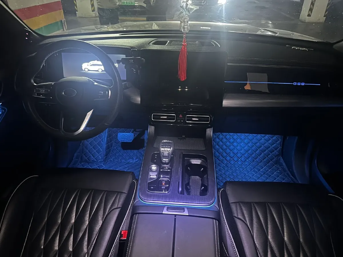 2022 GAC Trumpchi GS8 2.0T 252HP L4 8AT,autocango,china used car exporter,china ev exporter,chinese used car exporter,chinese used ev exporter