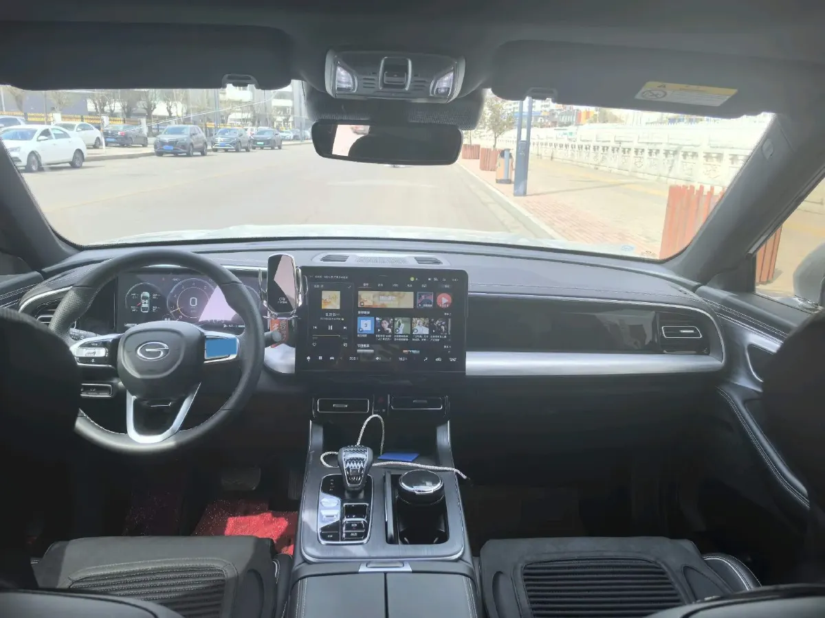 2025 GAC Trumpchi GS8 2.0T 252HP L4 8AT,autocango,china used car exporter,china ev exporter,chinese used car exporter,chinese used ev exporter