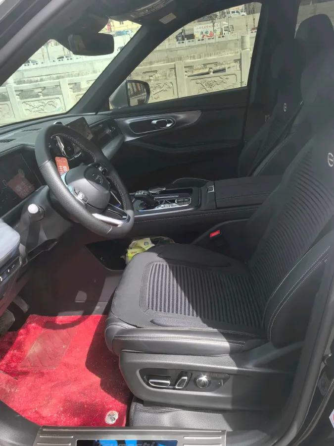 2025 GAC Trumpchi GS8 2.0T 252HP L4 8AT,autocango,china used car exporter,china ev exporter,chinese used car exporter,chinese used ev exporter