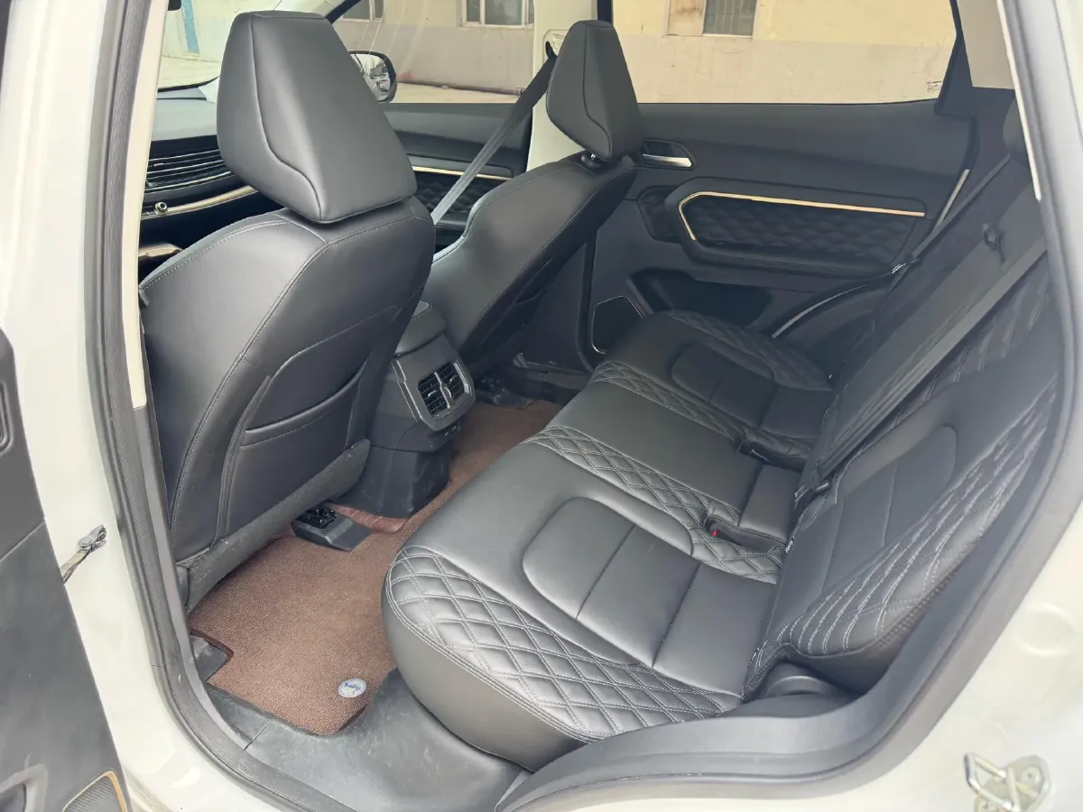 2021 Haval H6 1.5T 150HP L4 7DCT,autocango,china used car exporter,china ev exporter,chinese used car exporter,chinese used ev exporter