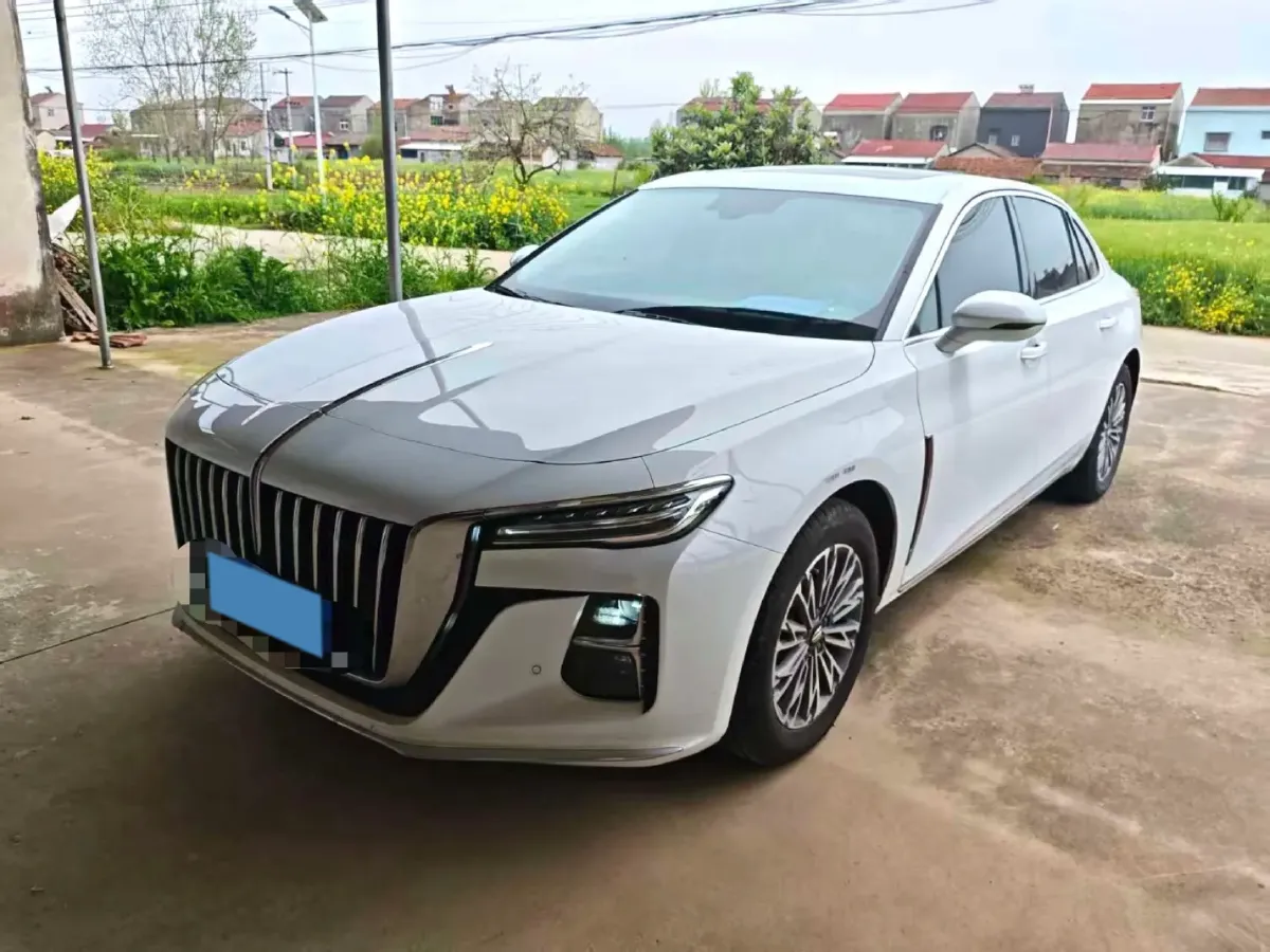 2023 HongQi H5 2.0T 224HP L4 8AT,autocango,china used car exporter,china ev exporter,chinese used car exporter,chinese used ev exporter