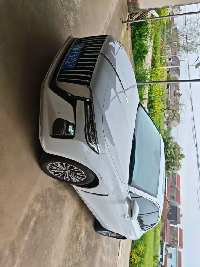 2023 HongQi H5 2.0T 224HP L4 8AT,autocango,china used car exporter,china ev exporter,chinese used car exporter,chinese used ev exporter