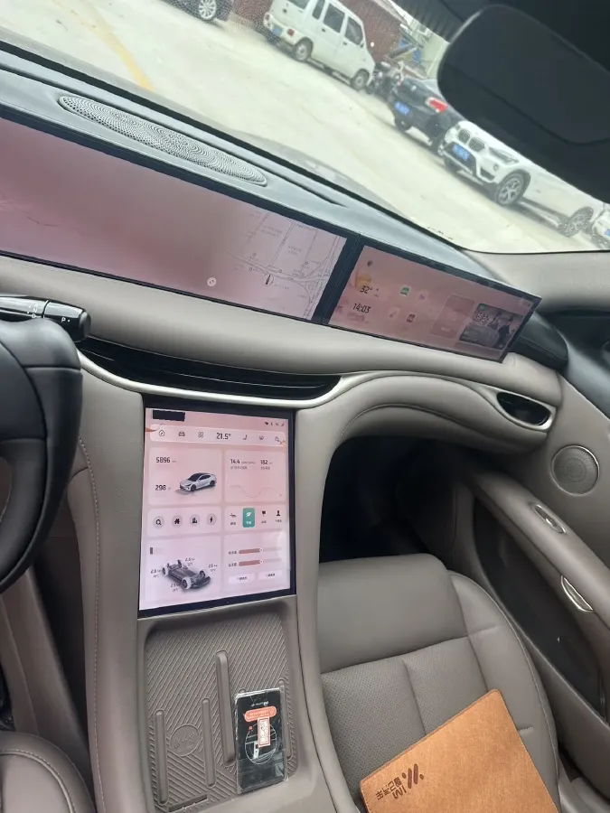 2025 IM L6 BEV,autocango,china used car exporter,china ev exporter,chinese used car exporter,chinese used ev exporter