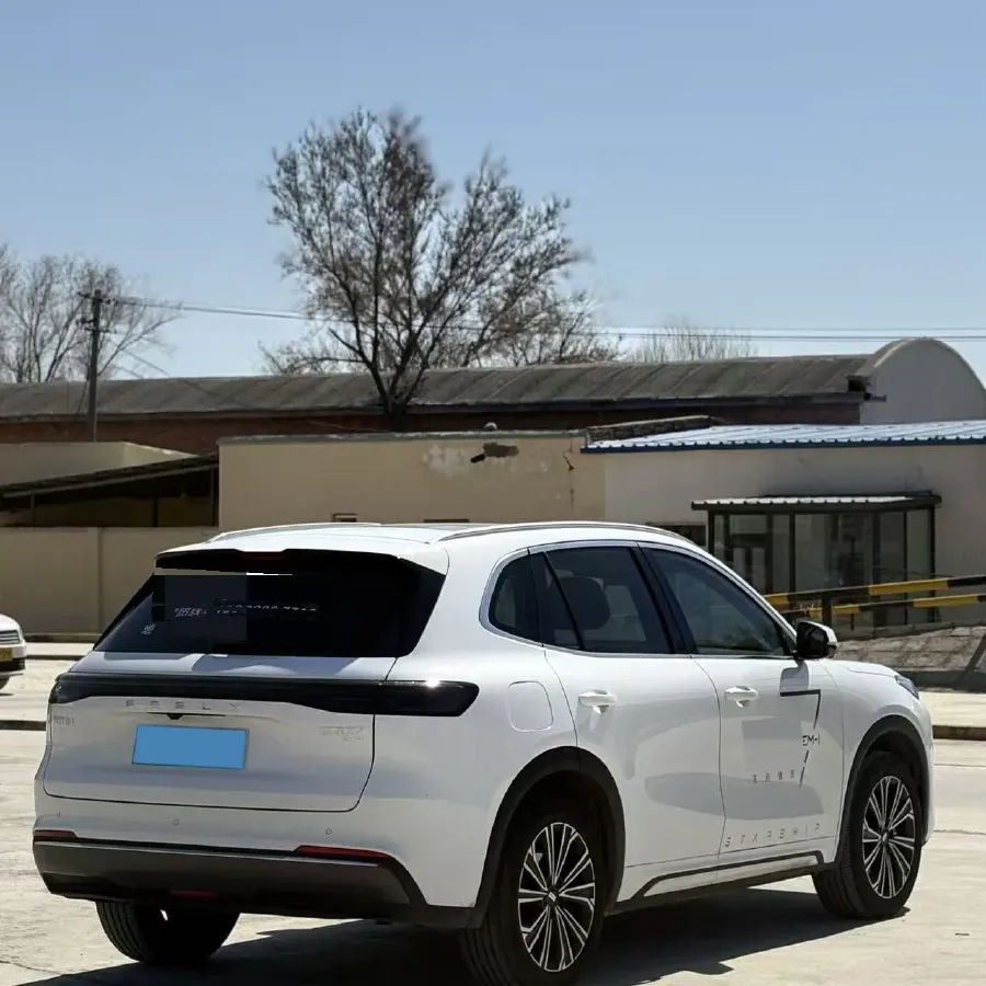 2025 LanDian E5 PLUS 1.5L 95HP L4 E-CVT PHEV 25KWH,autocango,china used car exporter,china ev exporter,chinese used car exporter,chinese used ev exporter