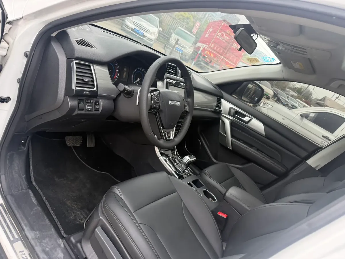 2018 Haval H2 1.5T 150HP L4 7DCT,autocango,china used car exporter,china ev exporter,chinese used car exporter,chinese used ev exporter