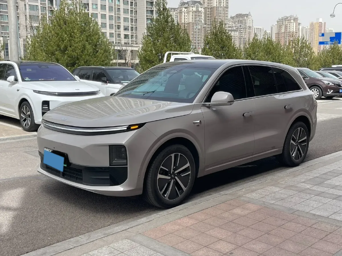 2024 Li L6 Range Extended 154HP L4 REEV 36.8KWH,autocango,china used car exporter,china ev exporter,chinese used car exporter,chinese used ev exporter