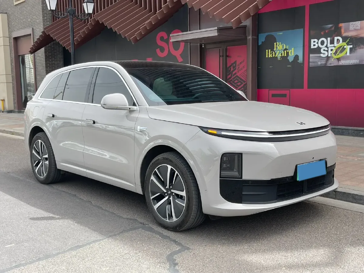 2024 Li L6 Range Extended 154HP L4 REEV 36.8KWH,autocango,china used car exporter,china ev exporter,chinese used car exporter,chinese used ev exporter