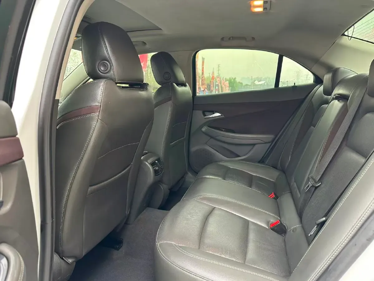 2018 Chevrolet Malibu 1.5T 170HP L4 6AT,autocango,china used car exporter,china ev exporter,chinese used car exporter,chinese used ev exporter