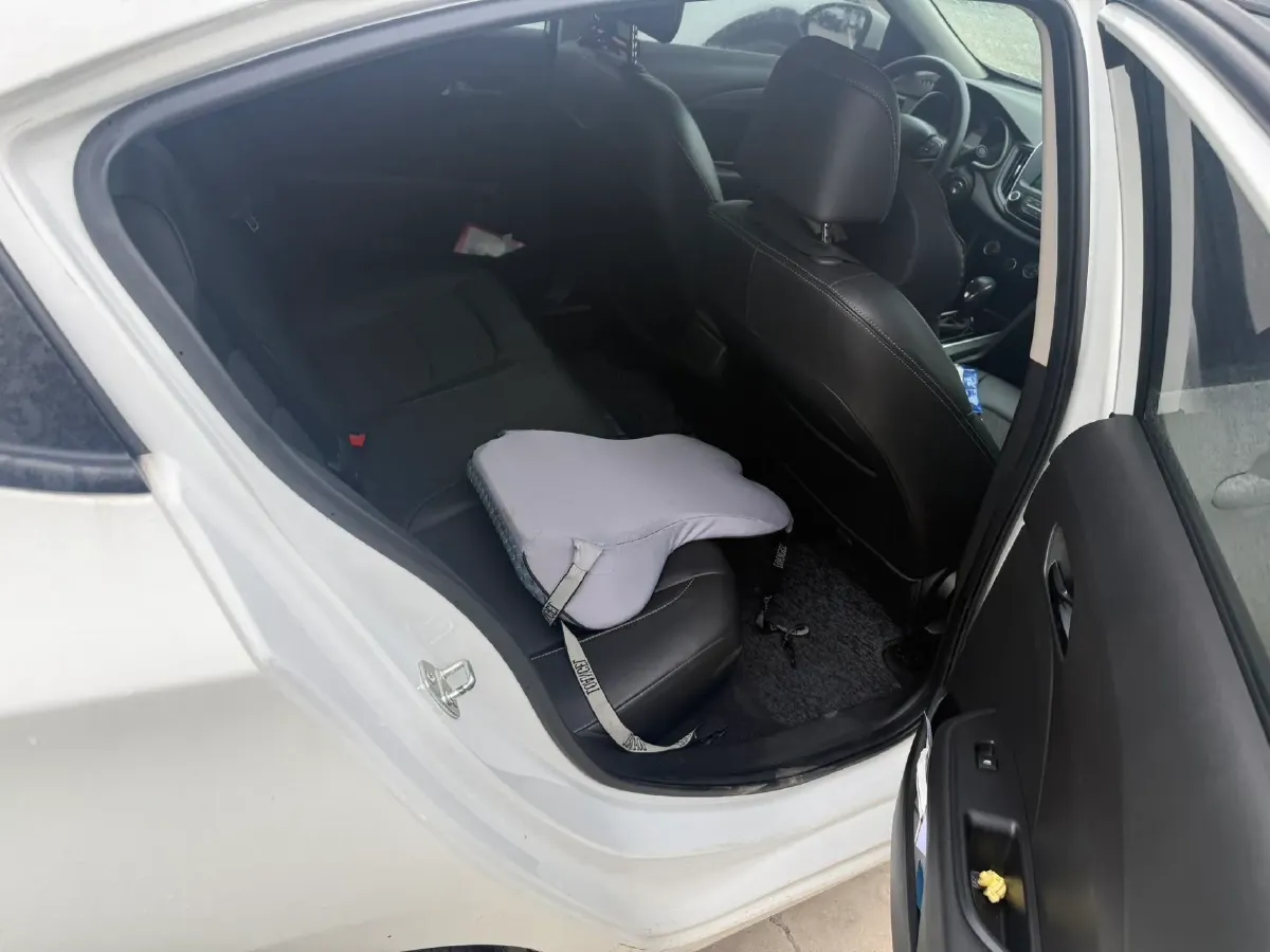 2018 Chevrolet Cavalier 1.5L 113HP L4 6AT,autocango,china used car exporter,china ev exporter,chinese used car exporter,chinese used ev exporter