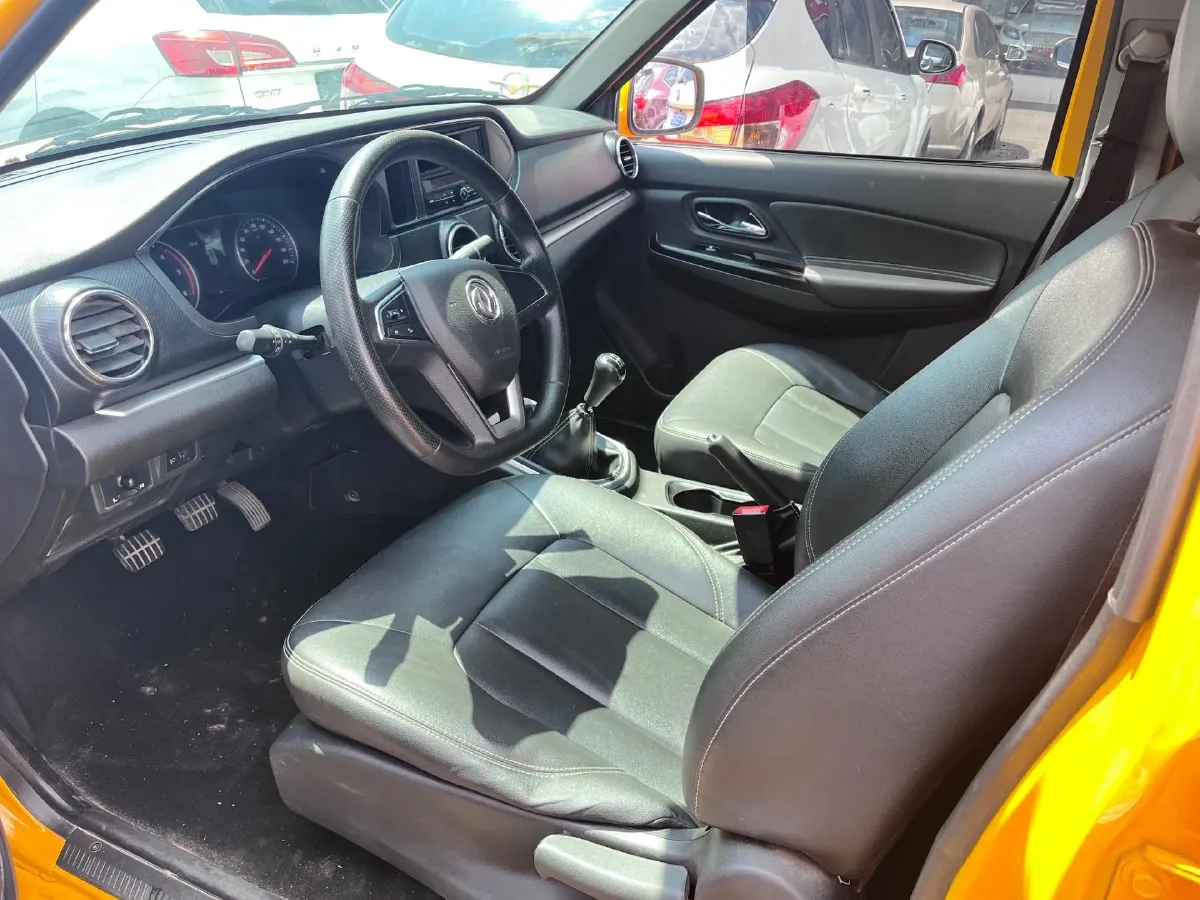 2023 Dongfeng RuiQi 2.4T 165HP L4 5MT,autocango,china used car exporter,china ev exporter,chinese used car exporter,chinese used ev exporter