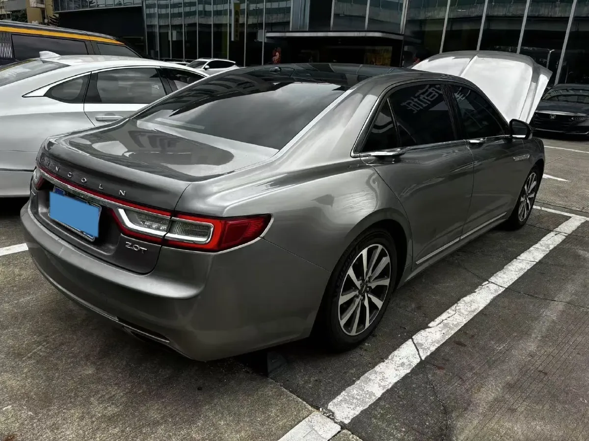 2017 Lincoln Continental 2.0T 261HP L4 6AT,autocango,china used car exporter,china ev exporter,chinese used car exporter,chinese used ev exporter