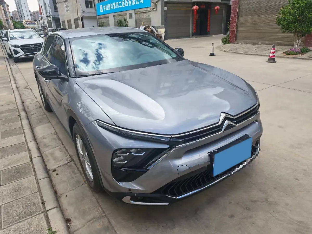 2024 Citroen C5 X 1.6T 175HP L4 8AT,autocango,china used car exporter,china ev exporter,chinese used car exporter,chinese used ev exporter