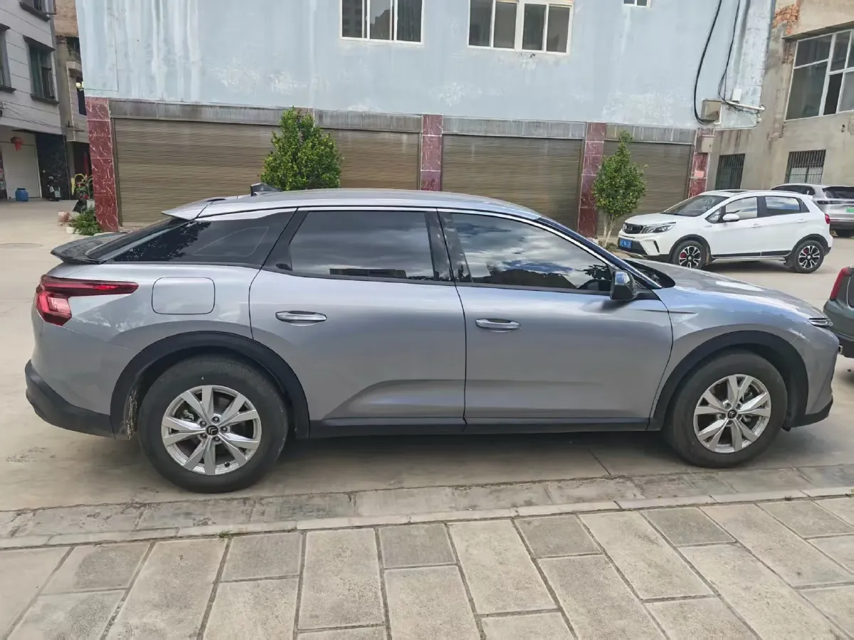 2024 Citroen C5 X 1.6T 175HP L4 8AT,autocango,china used car exporter,china ev exporter,chinese used car exporter,chinese used ev exporter