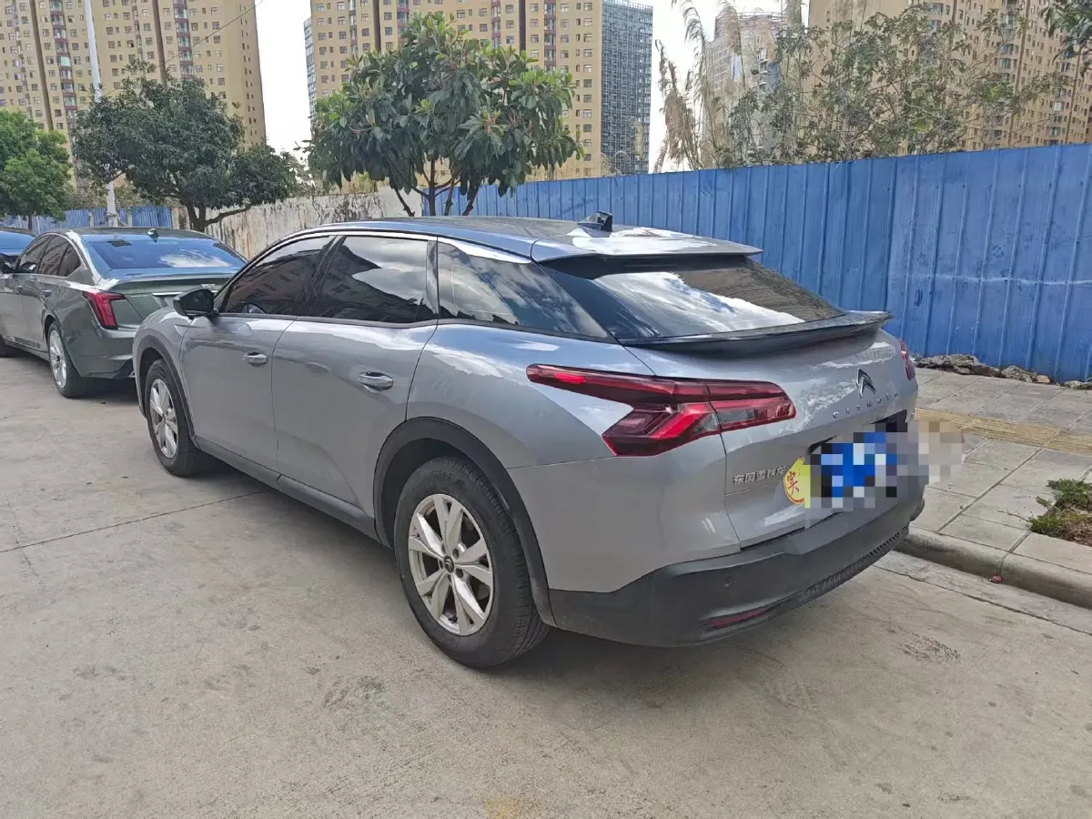 2024 Citroen C5 X 1.6T 175HP L4 8AT,autocango,china used car exporter,china ev exporter,chinese used car exporter,chinese used ev exporter