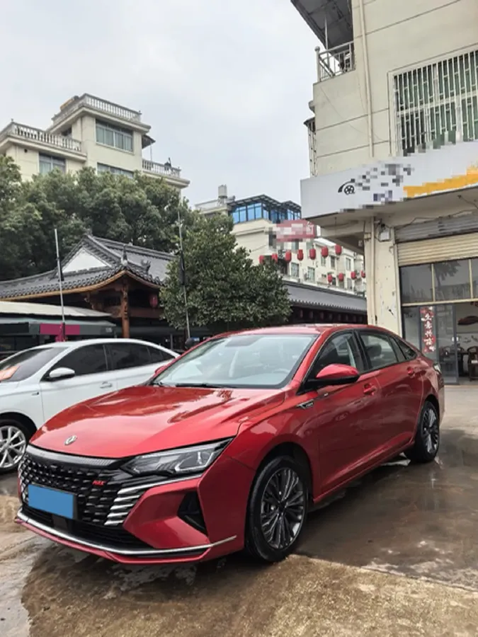 2021 DongFeng Aeolus YiXuan MAX 1.5T 190HP L4 7DCT,autocango,china used car exporter,china ev exporter,chinese used car exporter,chinese used ev exporter
