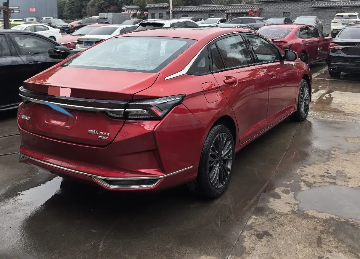 2021 DongFeng Aeolus YiXuan MAX 1.5T 190HP L4 7DCT,autocango,china used car exporter,china ev exporter,chinese used car exporter,chinese used ev exporter