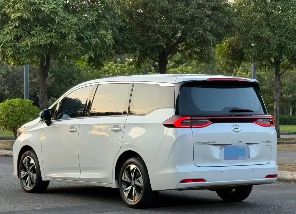 2021 GAC Trumpchi M6 1.5T 169HP L4 7DCT,autocango,china used car exporter,china ev exporter,chinese used car exporter,chinese used ev exporter