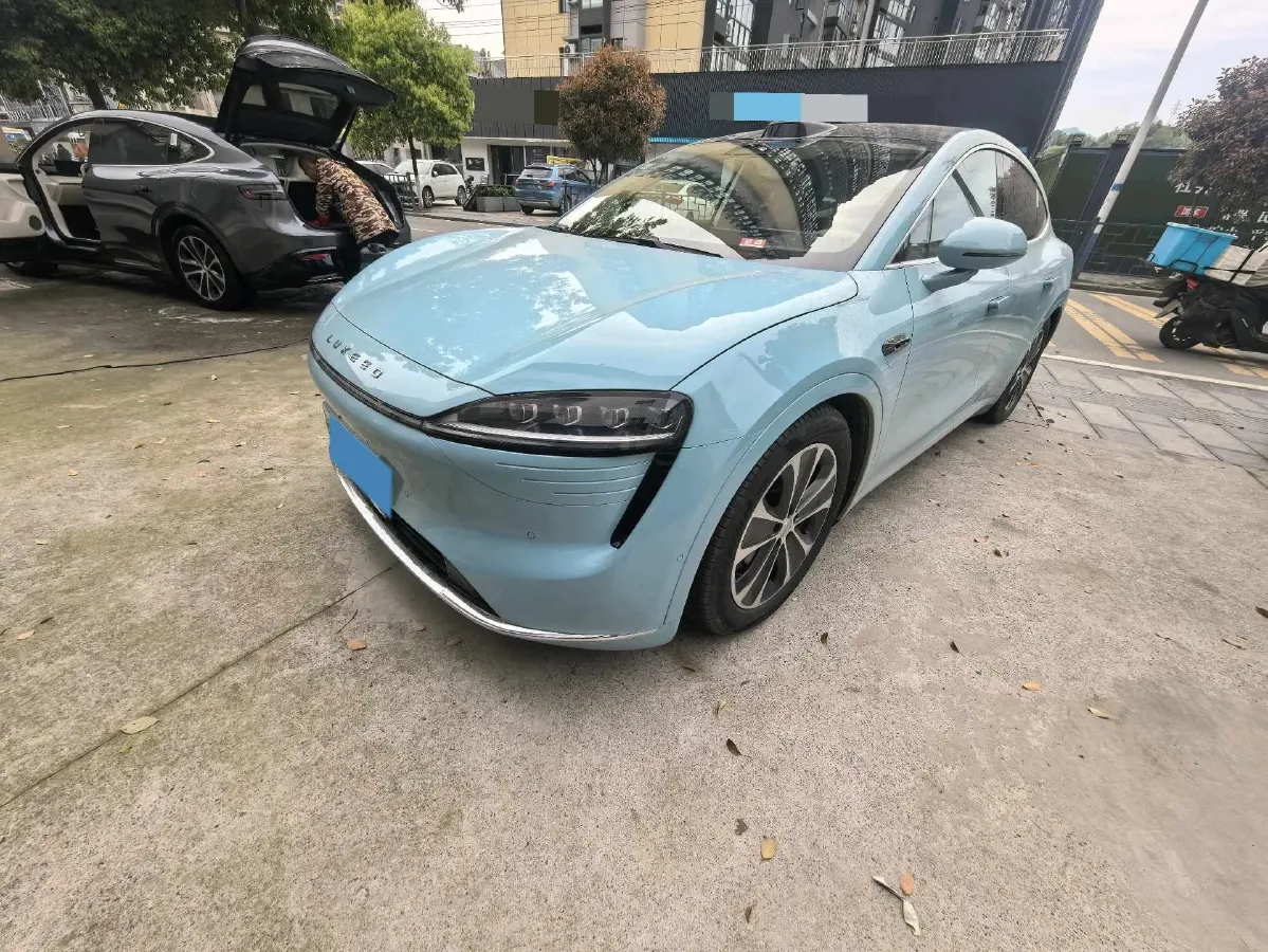 2025 Luxeed R7 REEV 156HP REEV 37KWH,autocango,china used car exporter,china ev exporter,chinese used car exporter,chinese used ev exporter