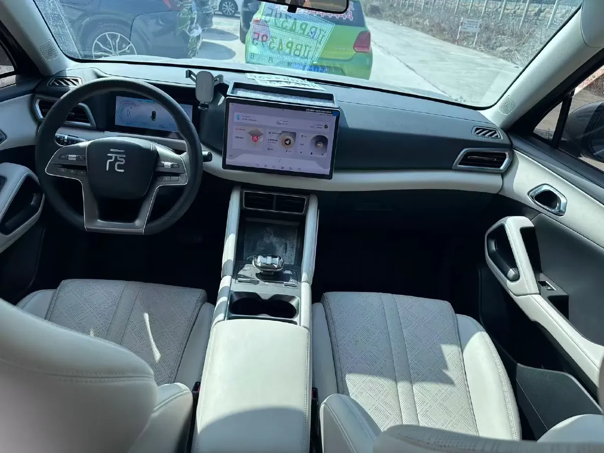 2024 BYD YuanUP BEV 45.12KWH,autocango,china used car exporter,china ev exporter,chinese used car exporter,chinese used ev exporter