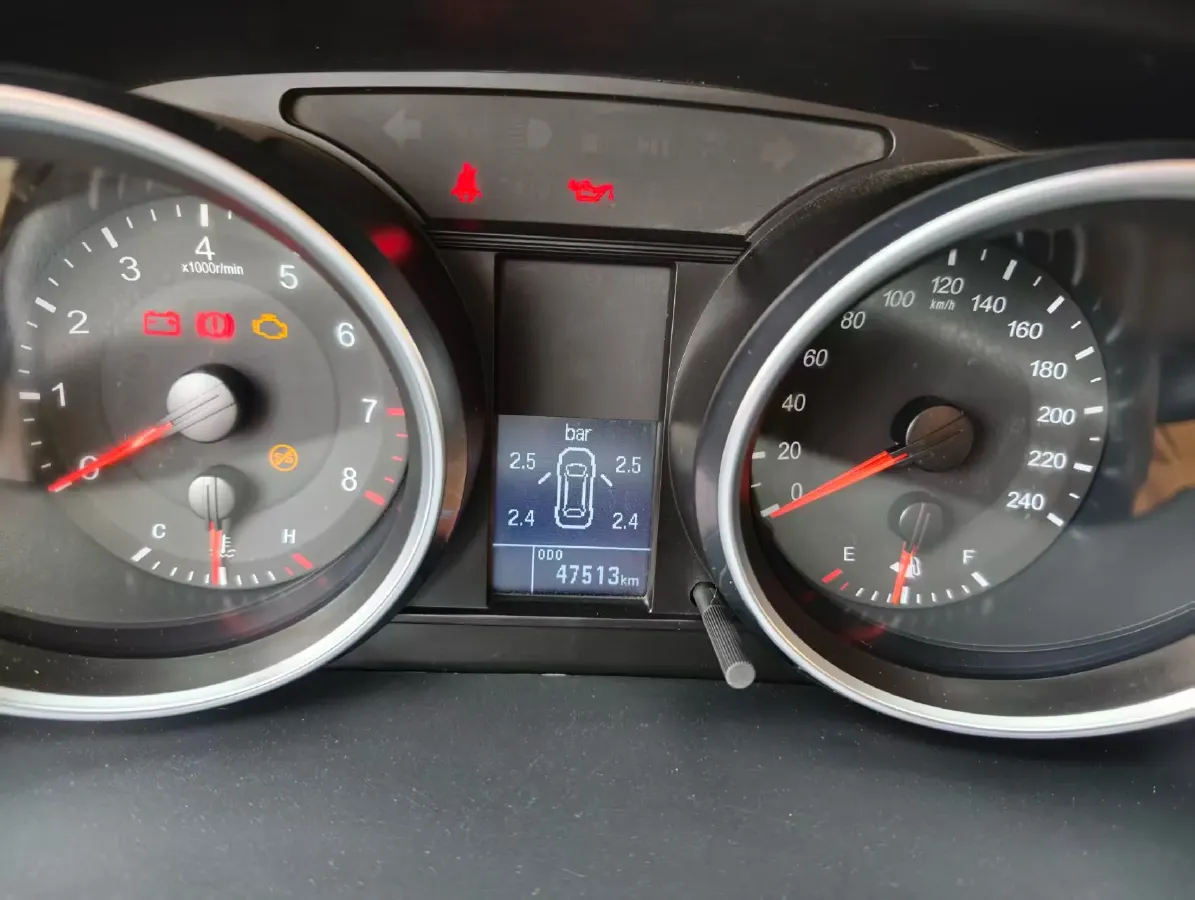 2018 Haval M6 1.5T 150HP L4 6MT,autocango,china used car exporter,china ev exporter,chinese used car exporter,chinese used ev exporter