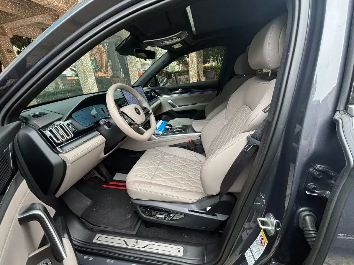 2025 BYD Tang 1.5T 156HP L4 E-CVT PHEV 21.504KWH,autocango,china used car exporter,china ev exporter,chinese used car exporter,chinese used ev exporter