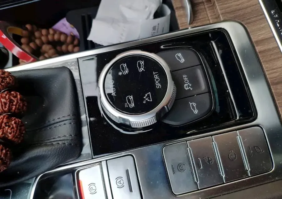 2018 Dongfeng JunFeng E17 BEV 49.93KWH,autocango,china used car exporter,china ev exporter,chinese used car exporter,chinese used ev exporter