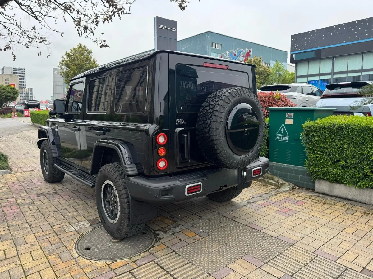 2025 212 212 T01 2.0T 252HP L4 8AT,autocango,china used car exporter,china ev exporter,chinese used car exporter,chinese used ev exporter