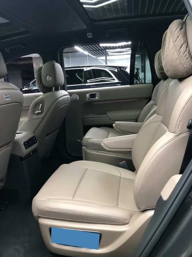 2025 Li L9 Range Extended 154HP REEV,autocango,china used car exporter,china ev exporter,chinese used car exporter,chinese used ev exporter